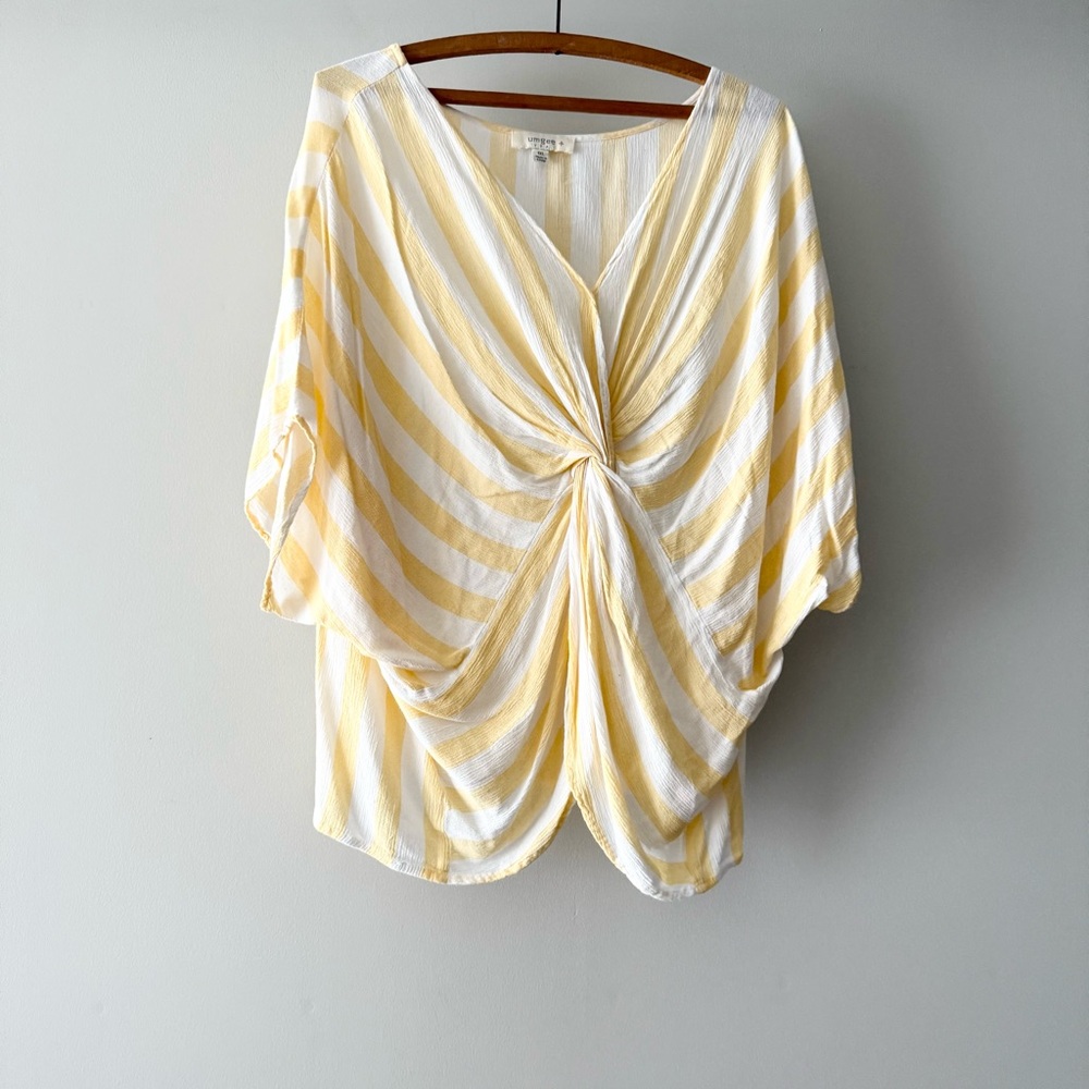 Umgee Size 1XL Butter Yellow & White Cover UP Short Sleeve‎ Festival Top Rayon